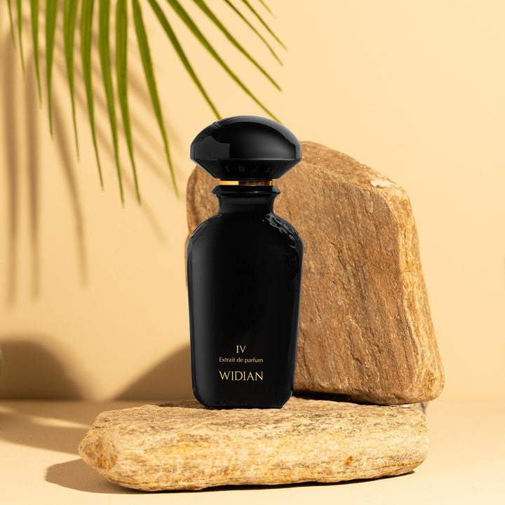 Black IV / 4 - Extrait de Parfum 50ml - PUA PUA